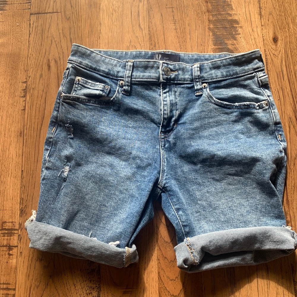 GAP Women’s Shorts